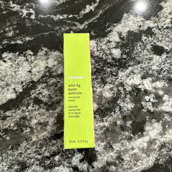 NWT Glossier Wild Fig Balm Dot Com - Picture 2 of 3